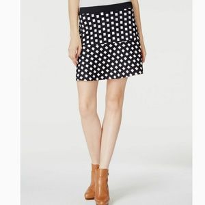 Michael Kors Roxy flounce Mini skirt NWT 10
